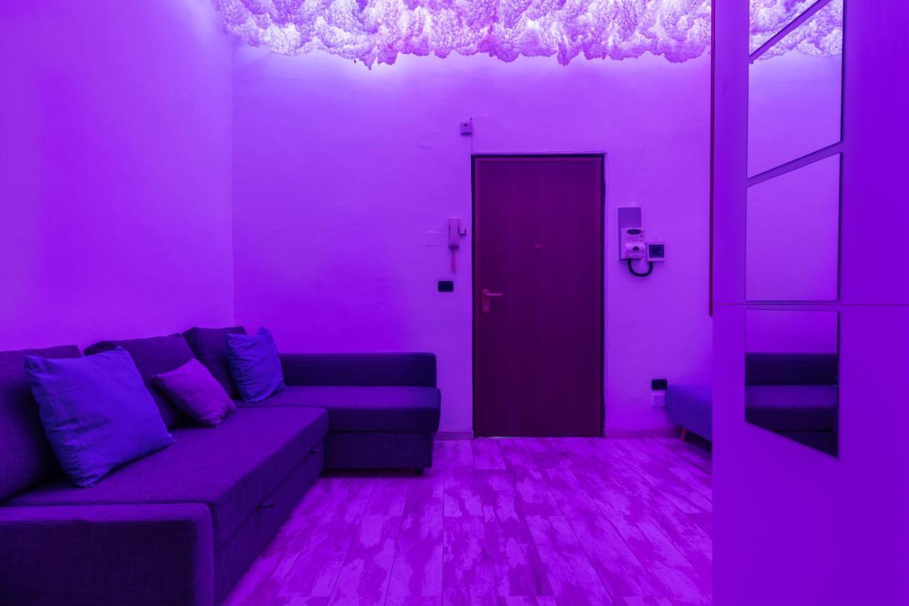 Appartamento 18 Minuti Dal Duomo, Soffitto Con Nuvole Colorate, Favoloso E Accogliente Con Wifi, Netlifx Per 4 Persone Milano